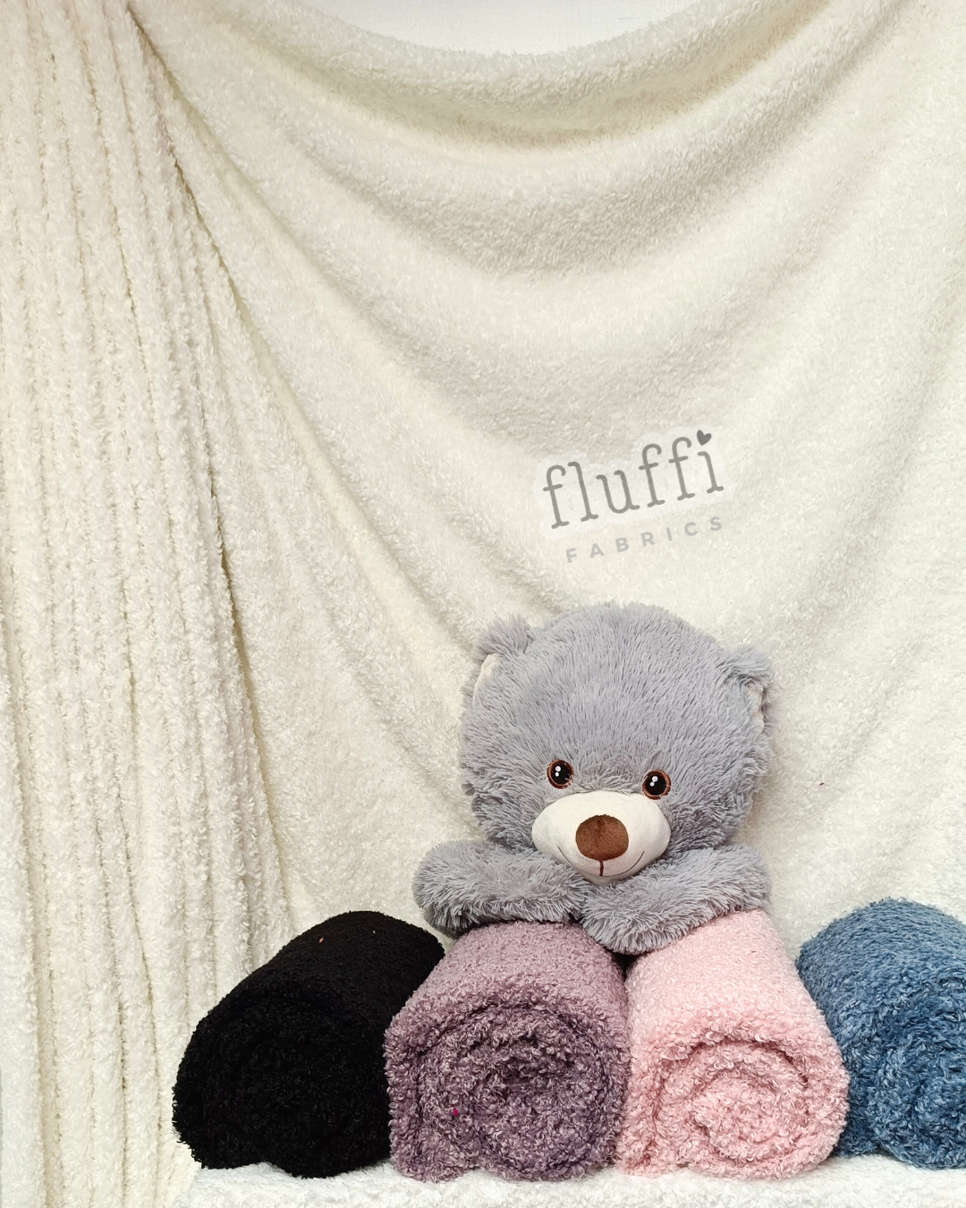 Bouclé Poodle Soft Fluffy Fleece - SQ931 Ivory