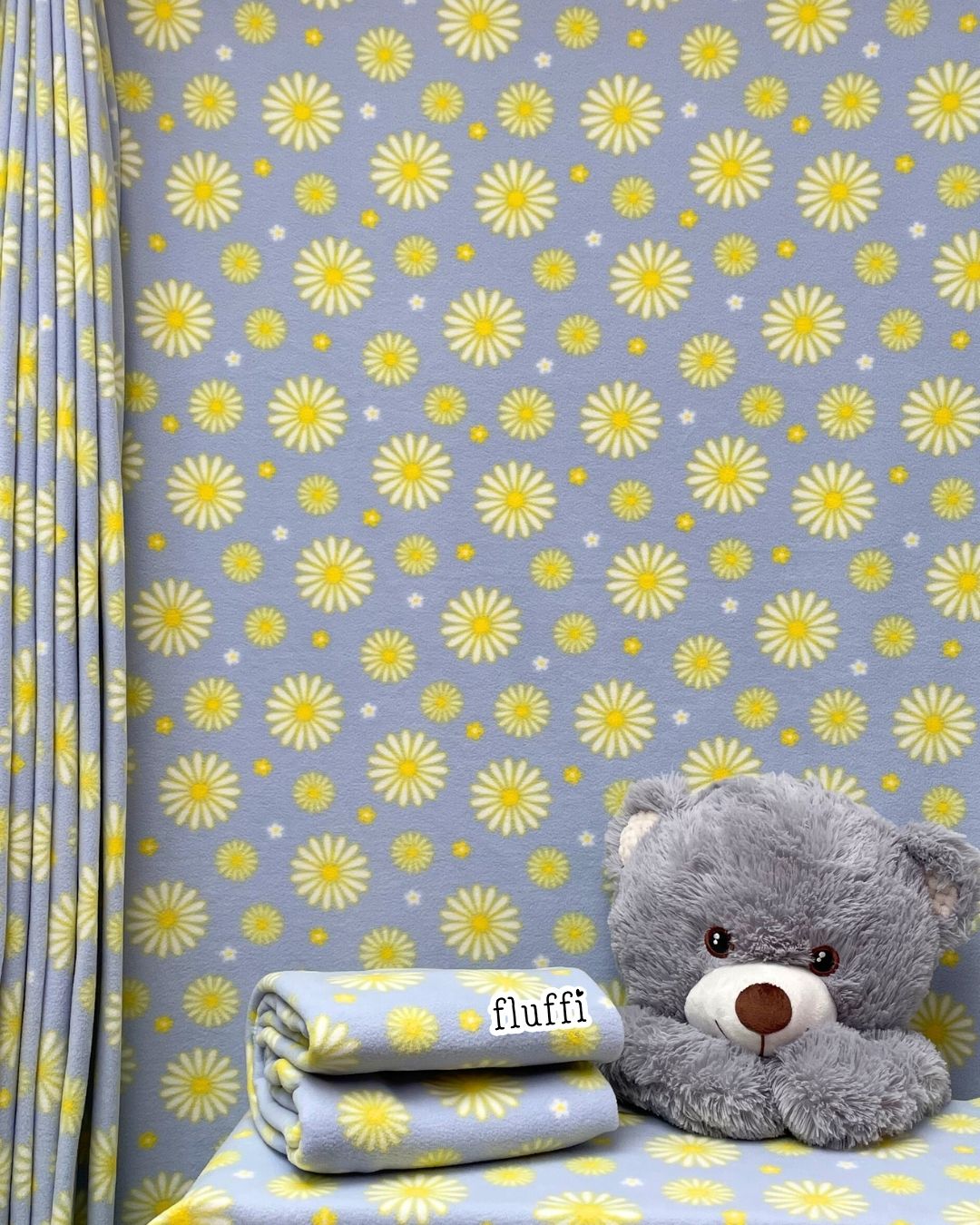 Polar Fleece Printed Anti-Pill Soft Washable Fabric - Daisies